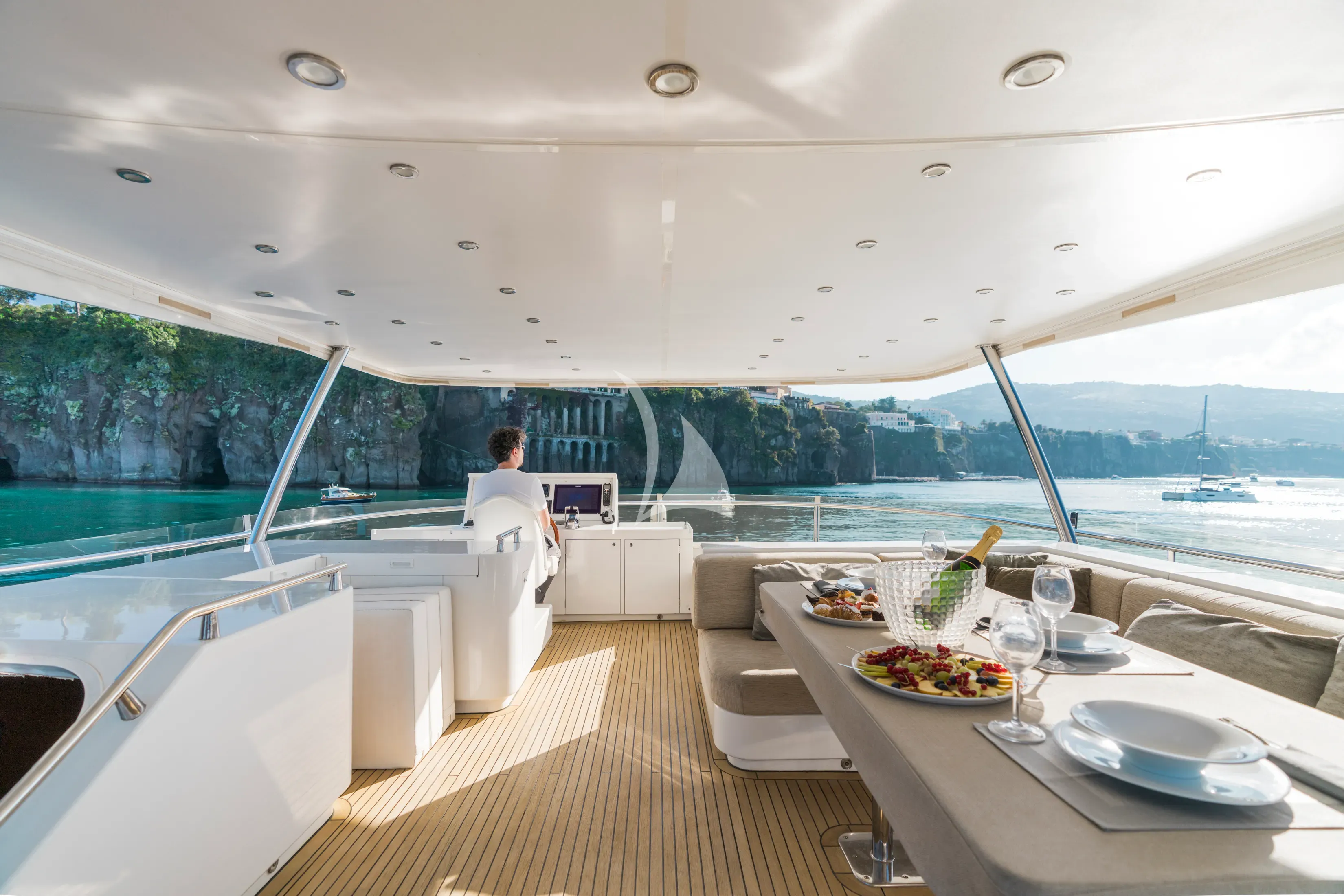 levante_yacht