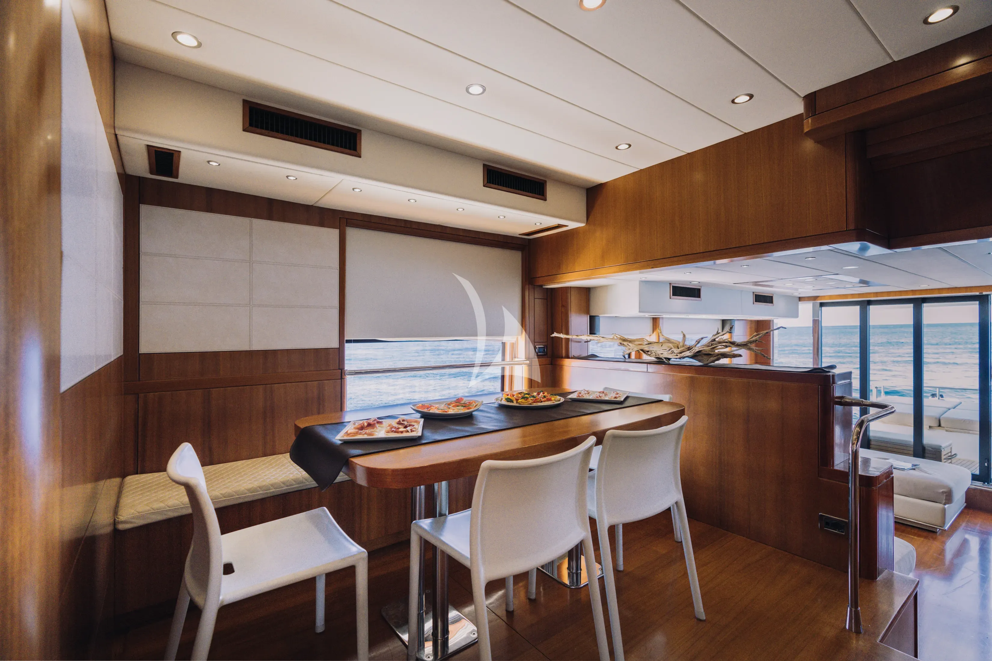 levante_yacht