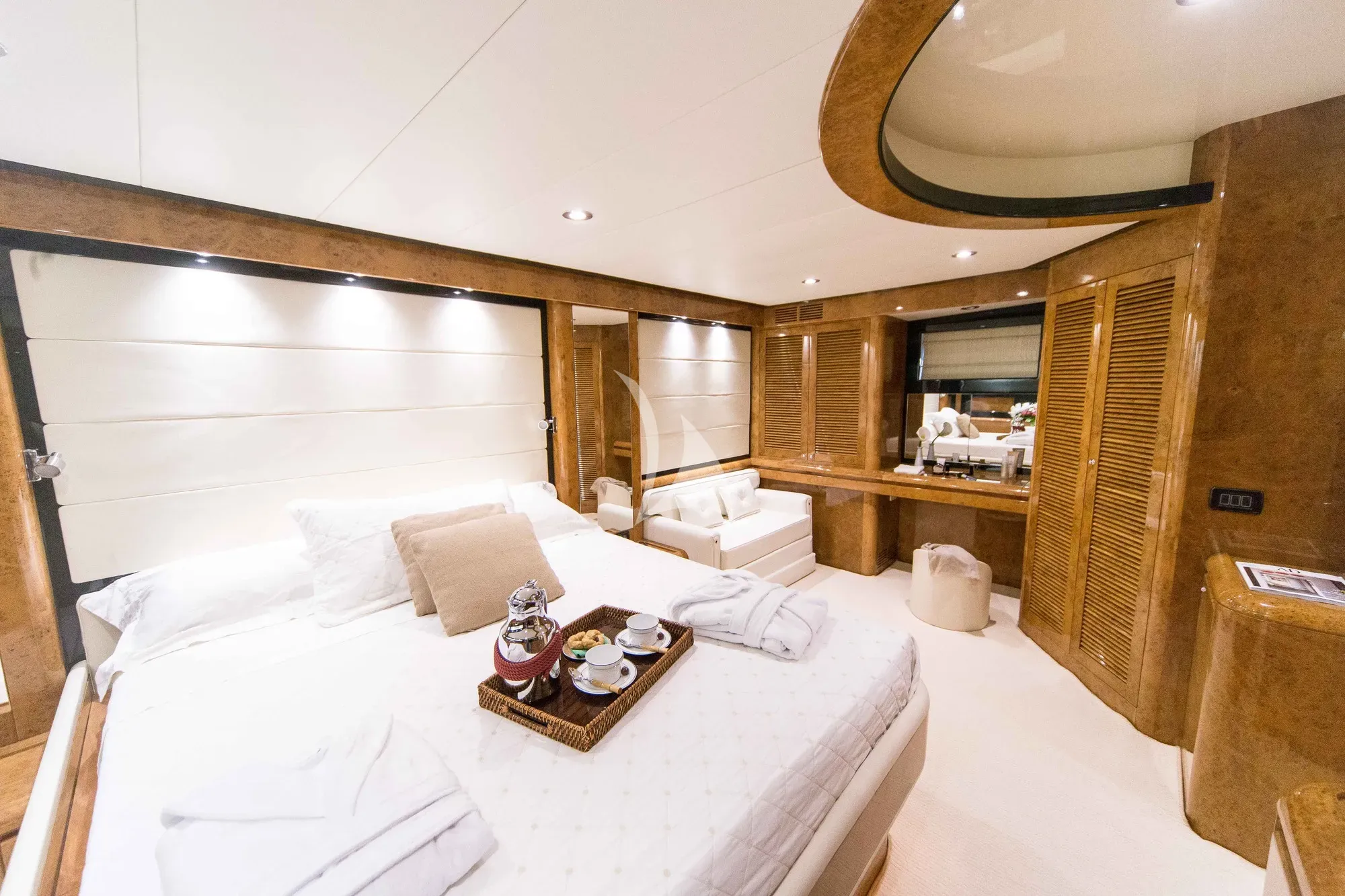 levante_yacht