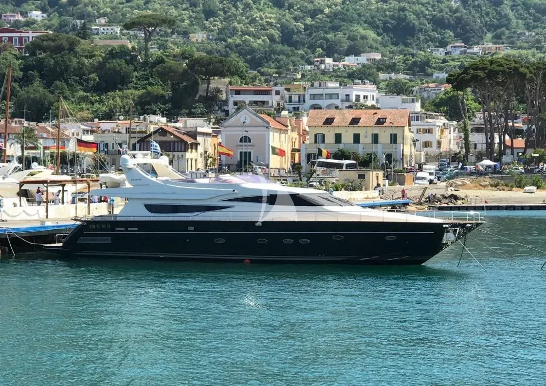 levante_yacht