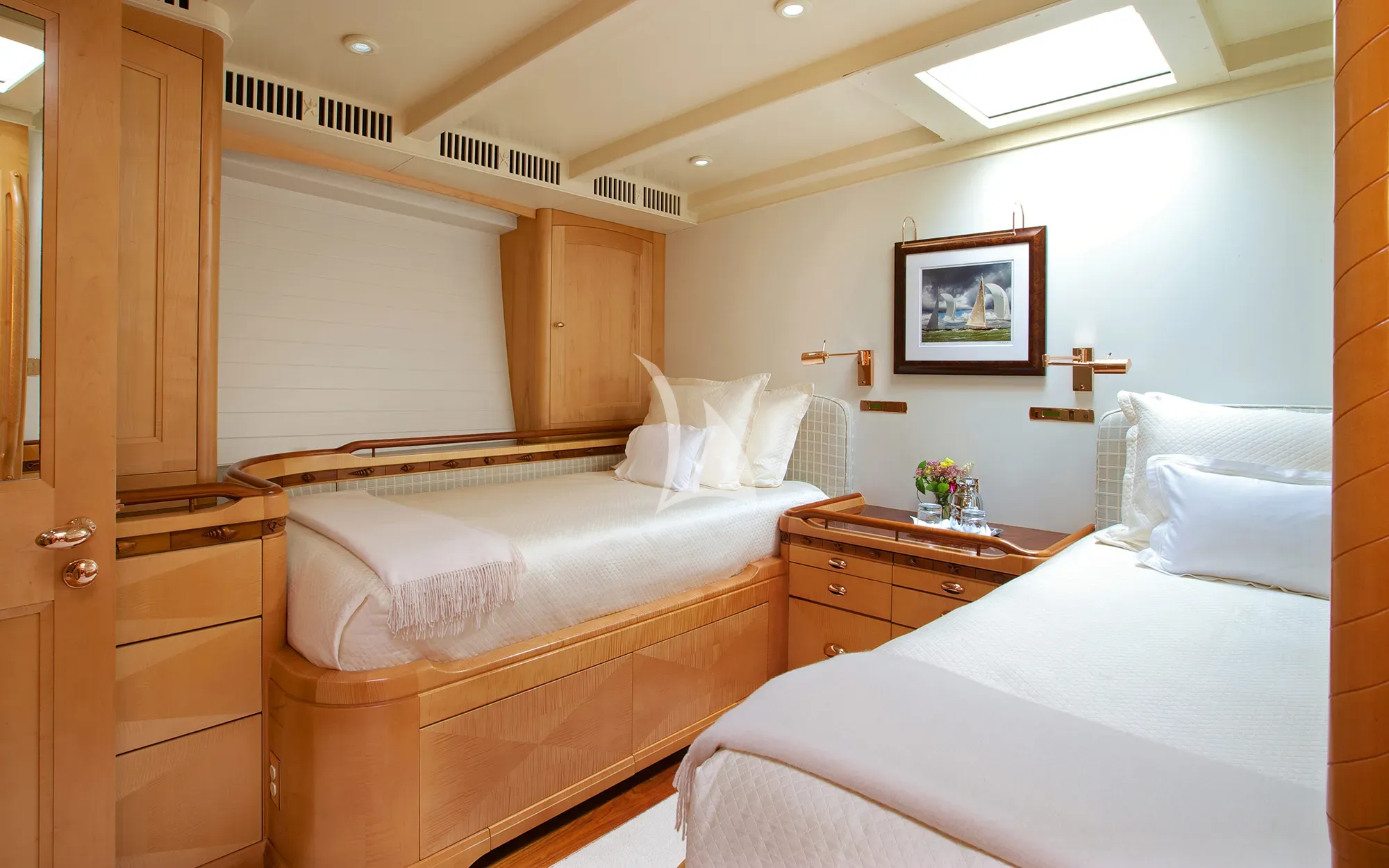 levante_yacht