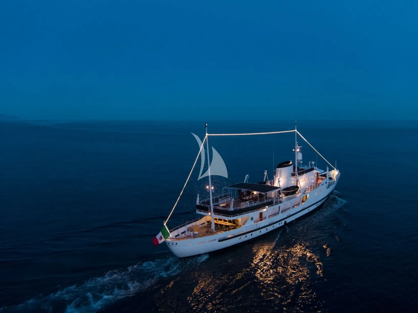 levante_yacht