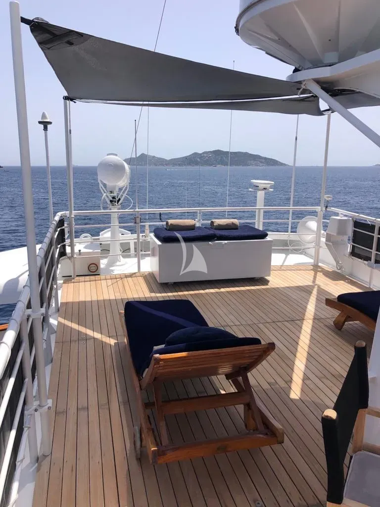 levante_yacht
