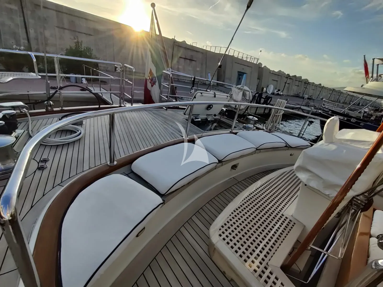 levante_yacht