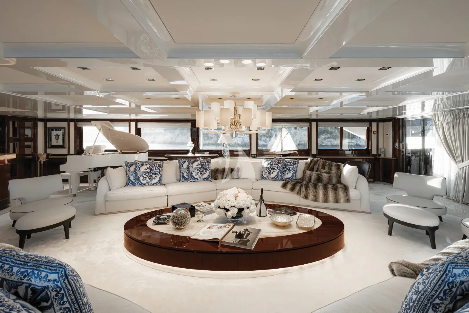 levante_yacht