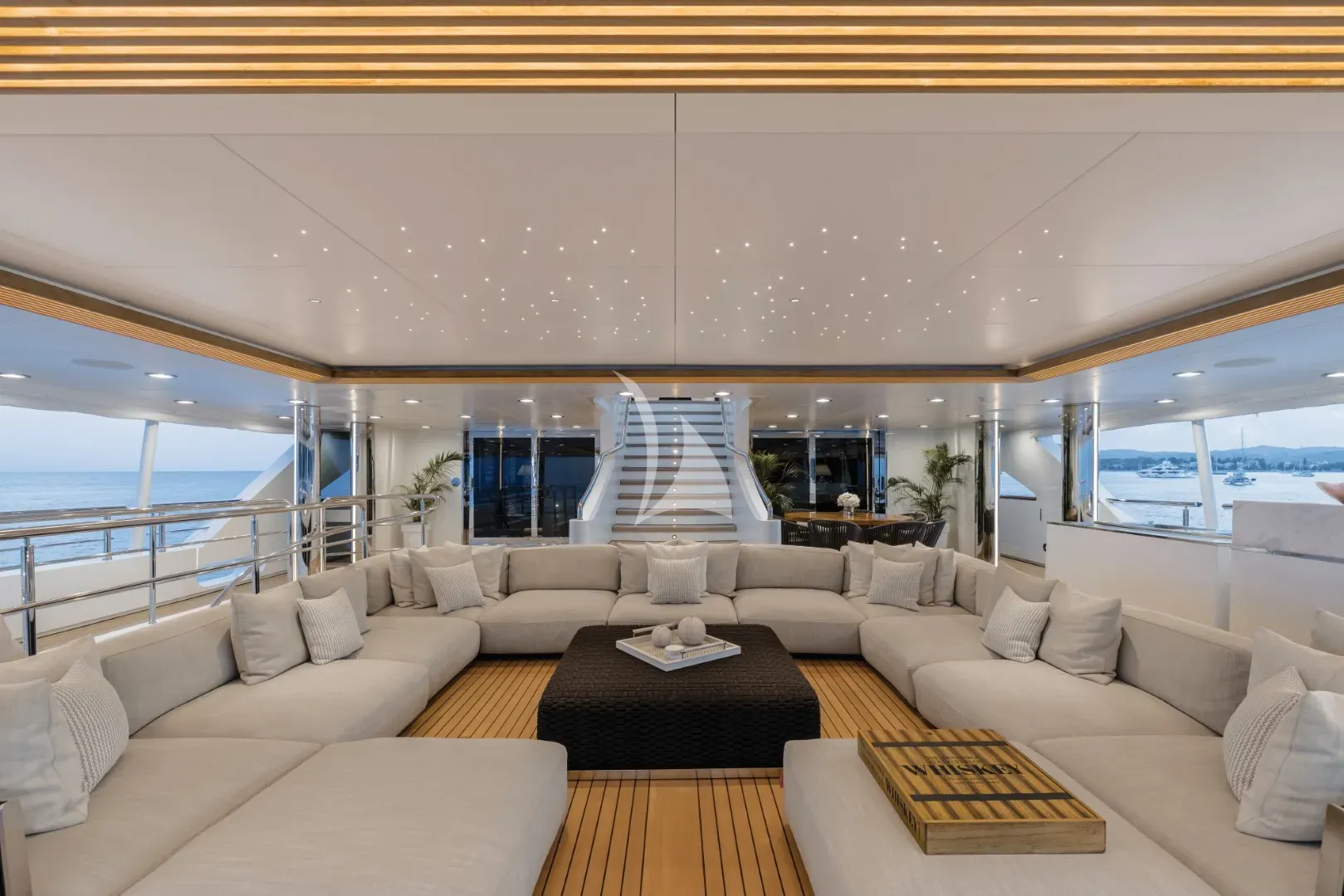 levante_yacht