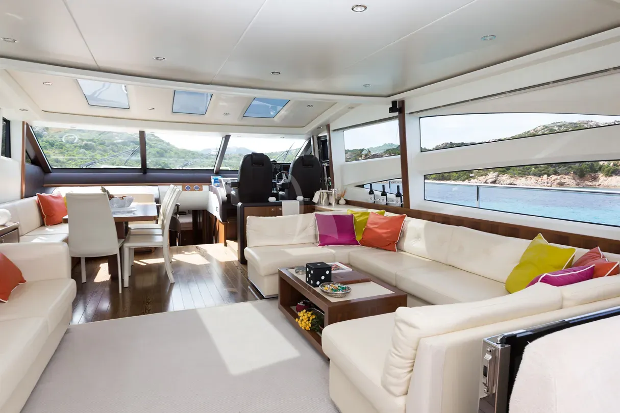 levante_yacht