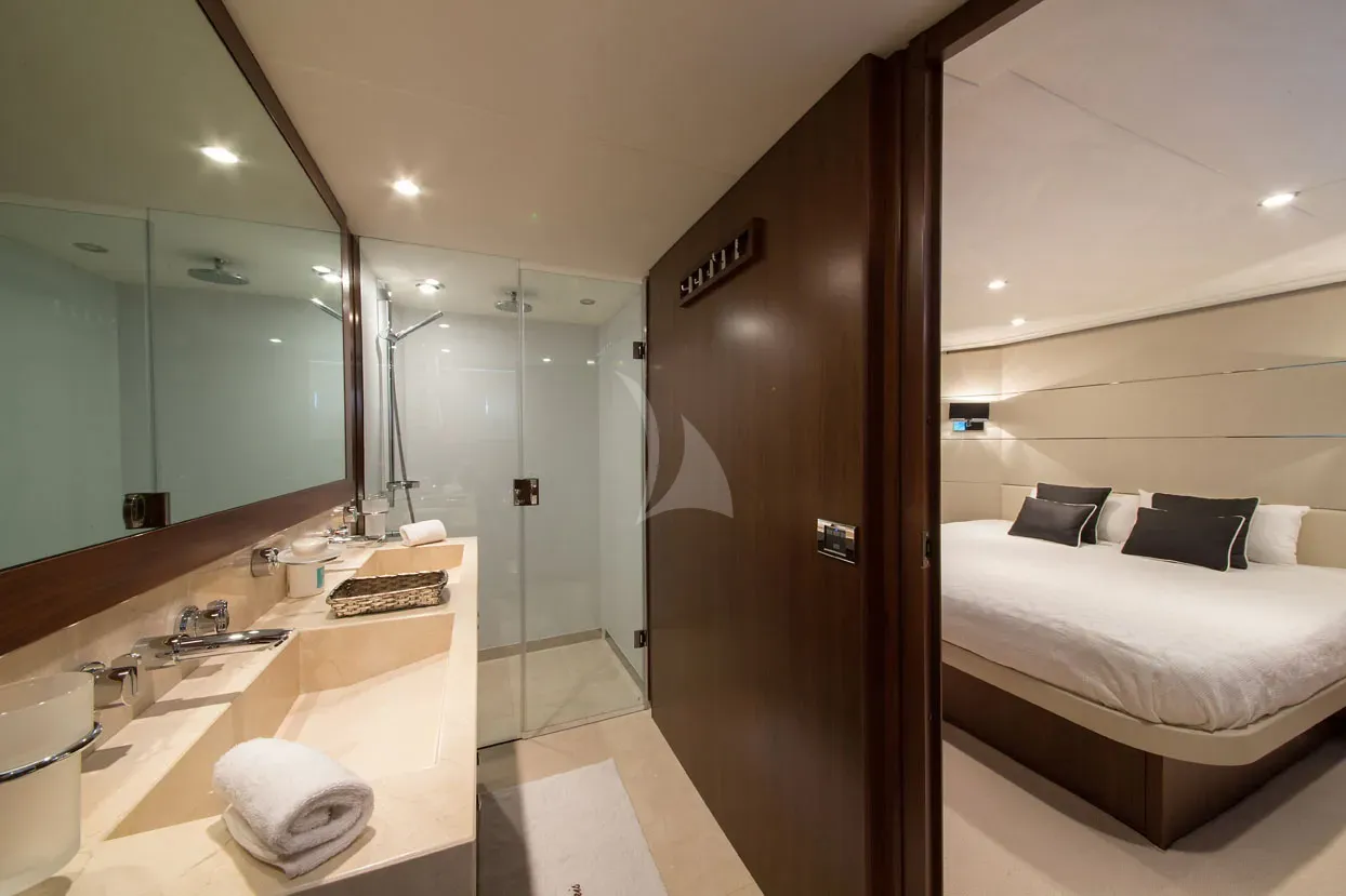 levante_yacht