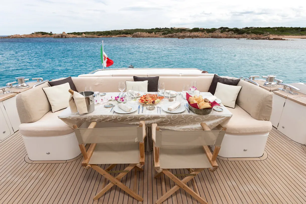 levante_yacht