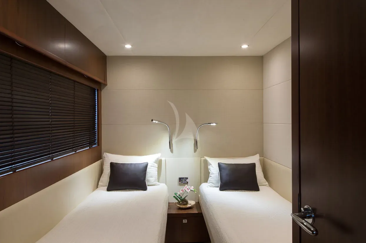 levante_yacht