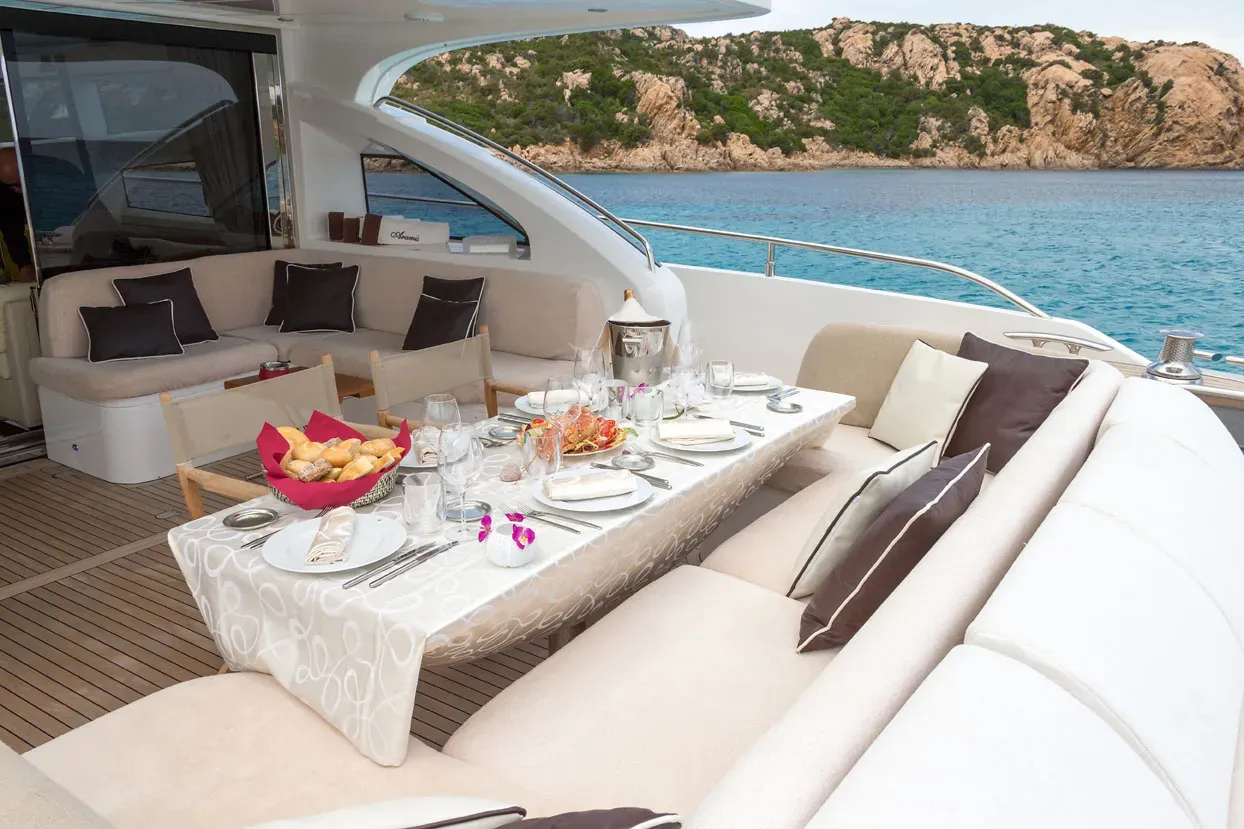 levante_yacht