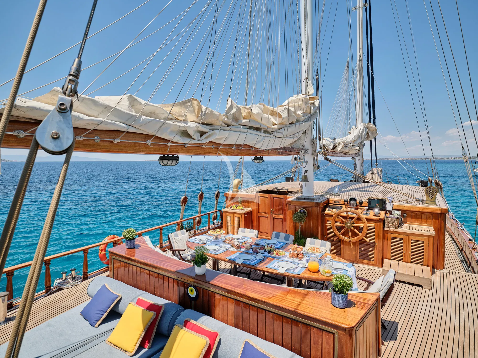 levante_yacht
