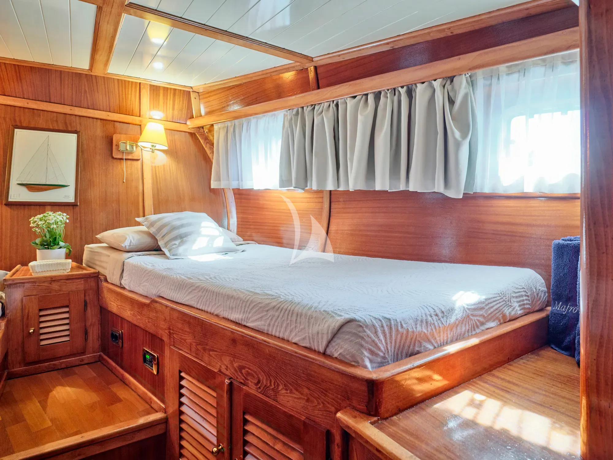 levante_yacht