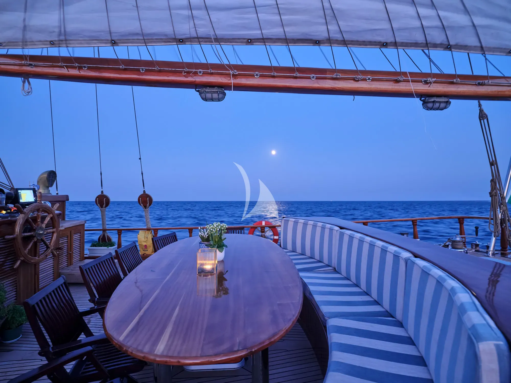 levante_yacht