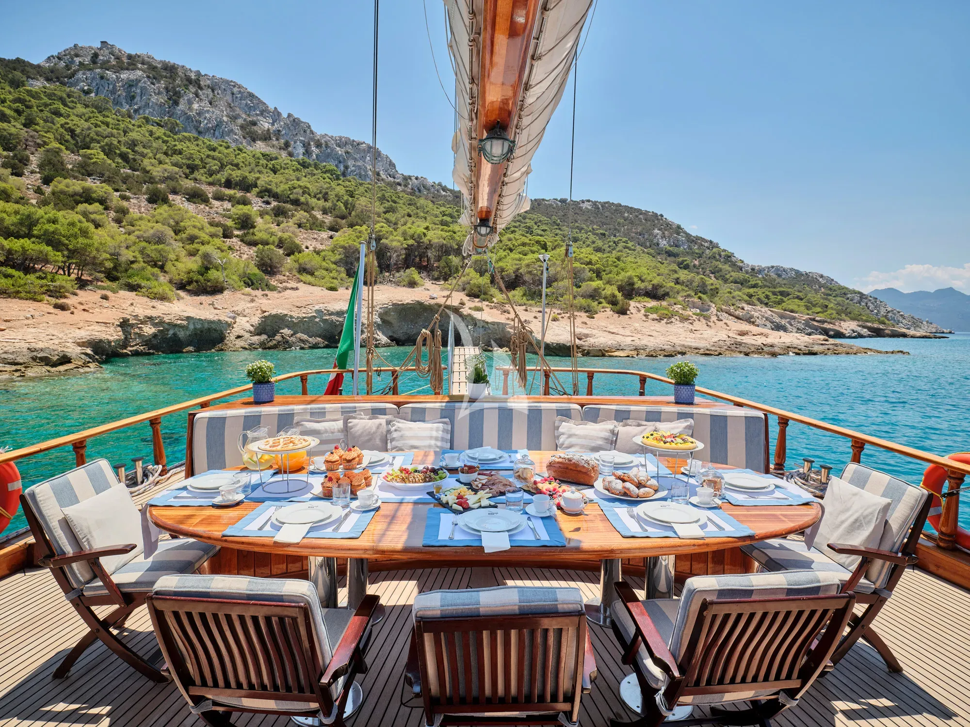 levante_yacht