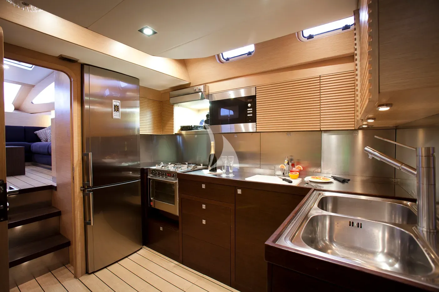 levante_yacht