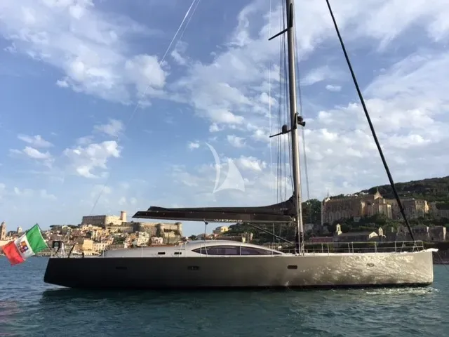 levante_yacht