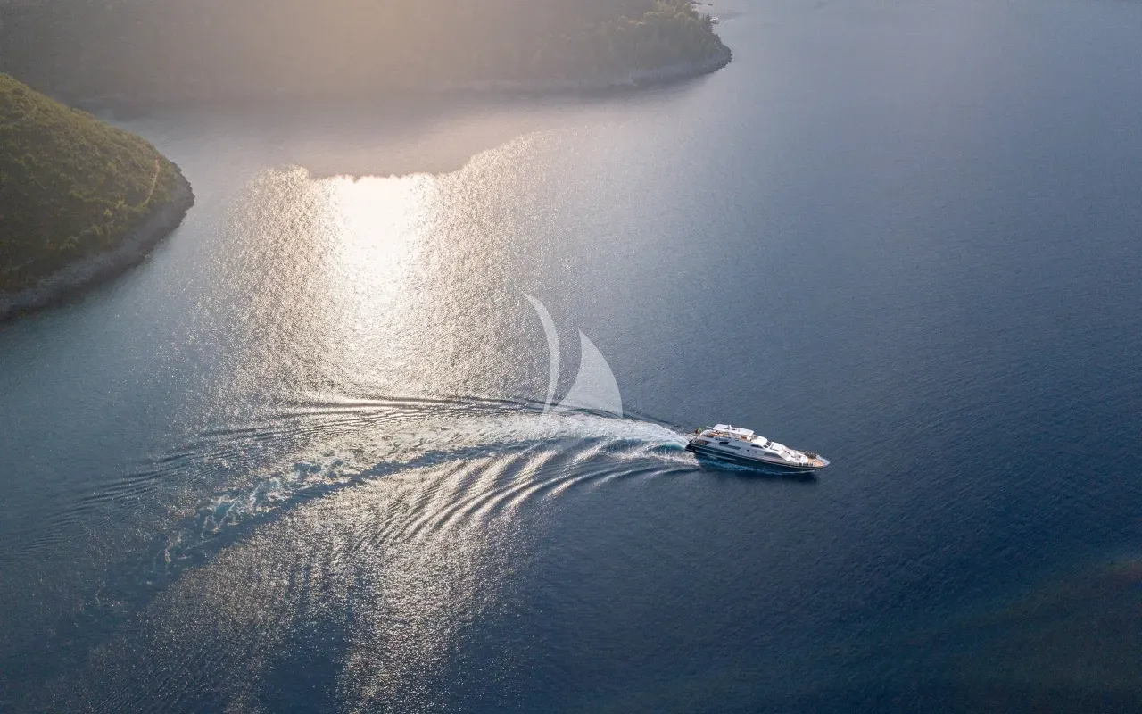 levante_yacht