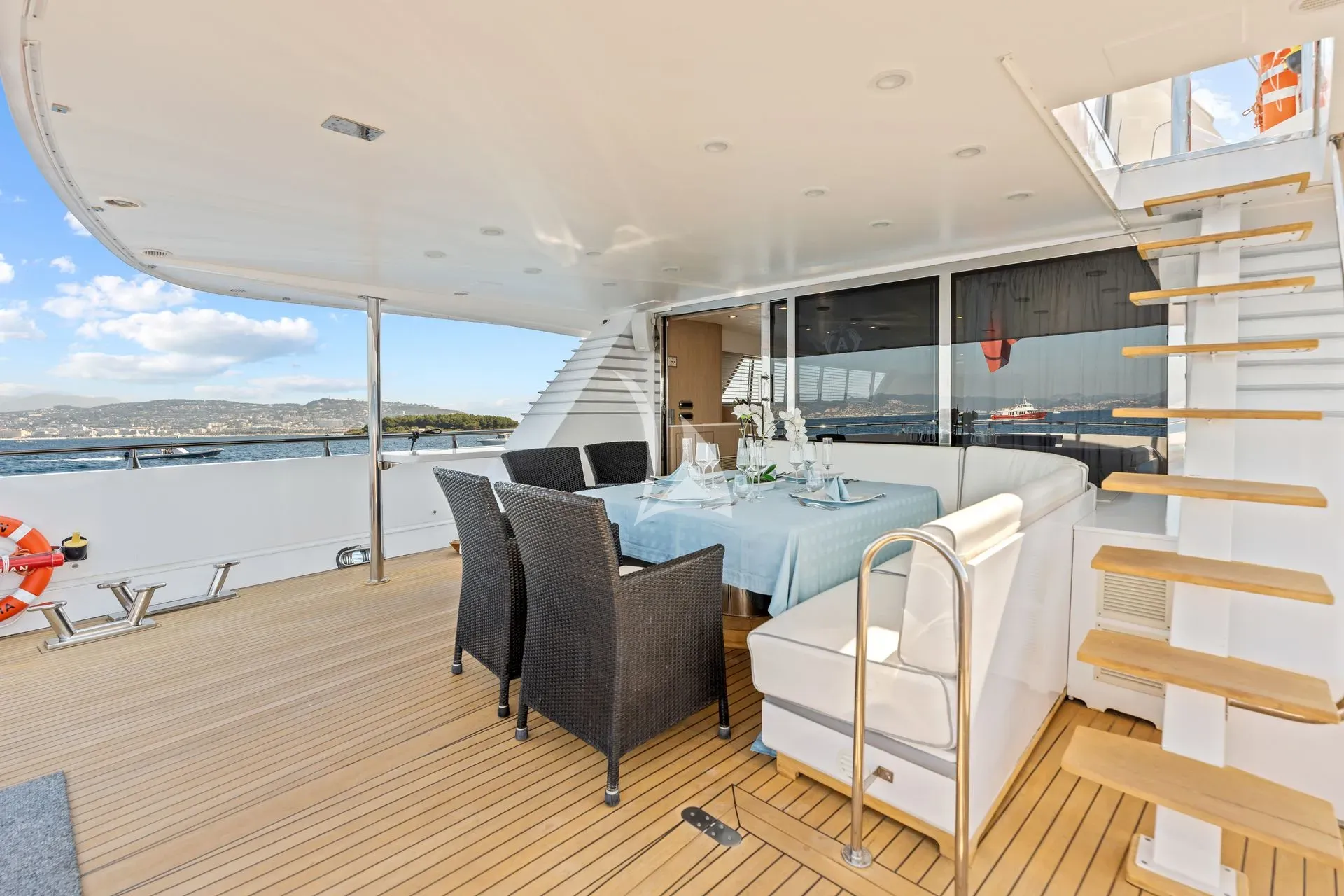 levante_yacht
