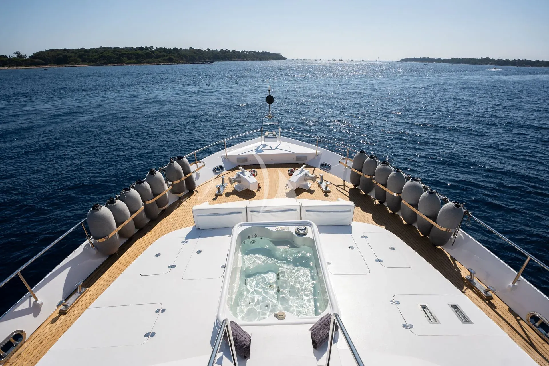 levante_yacht