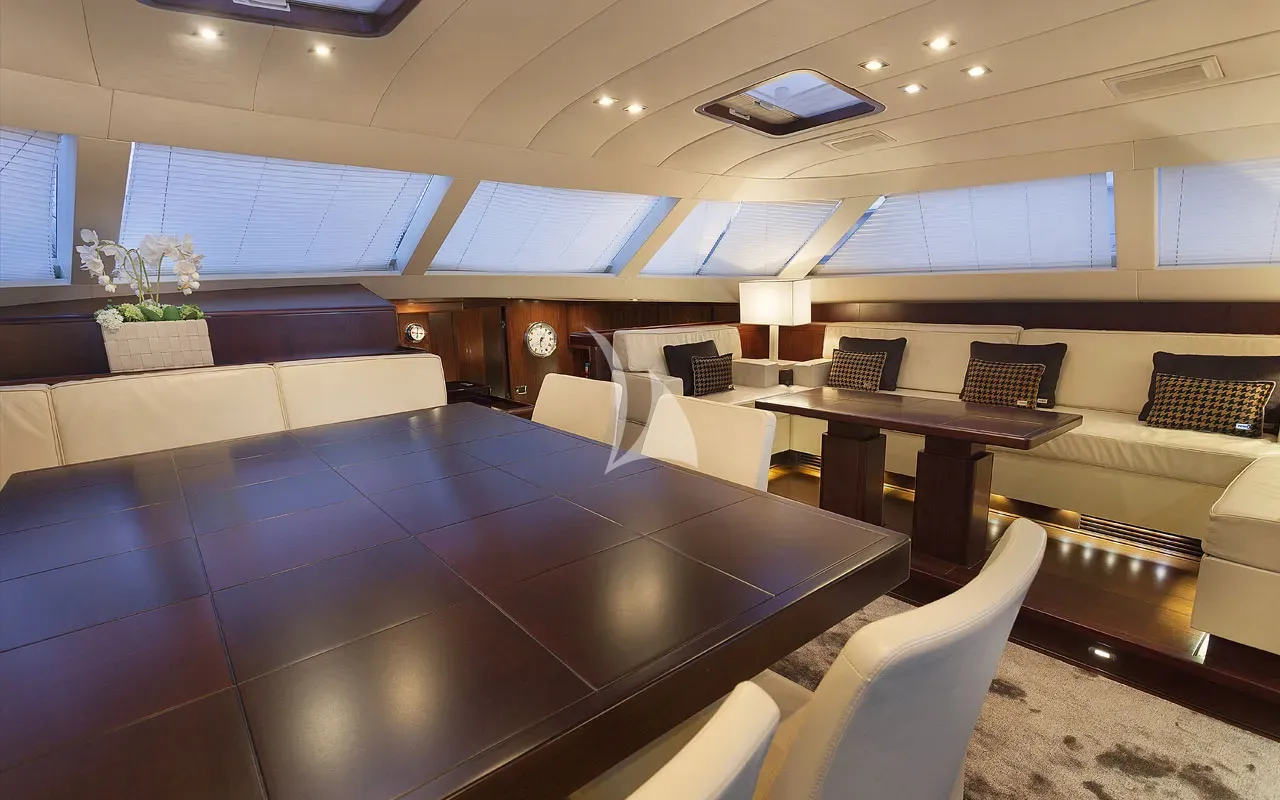 levante_yacht