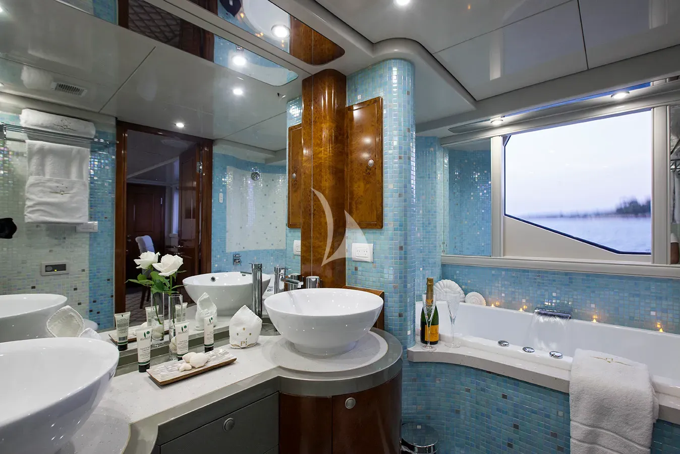levante_yacht