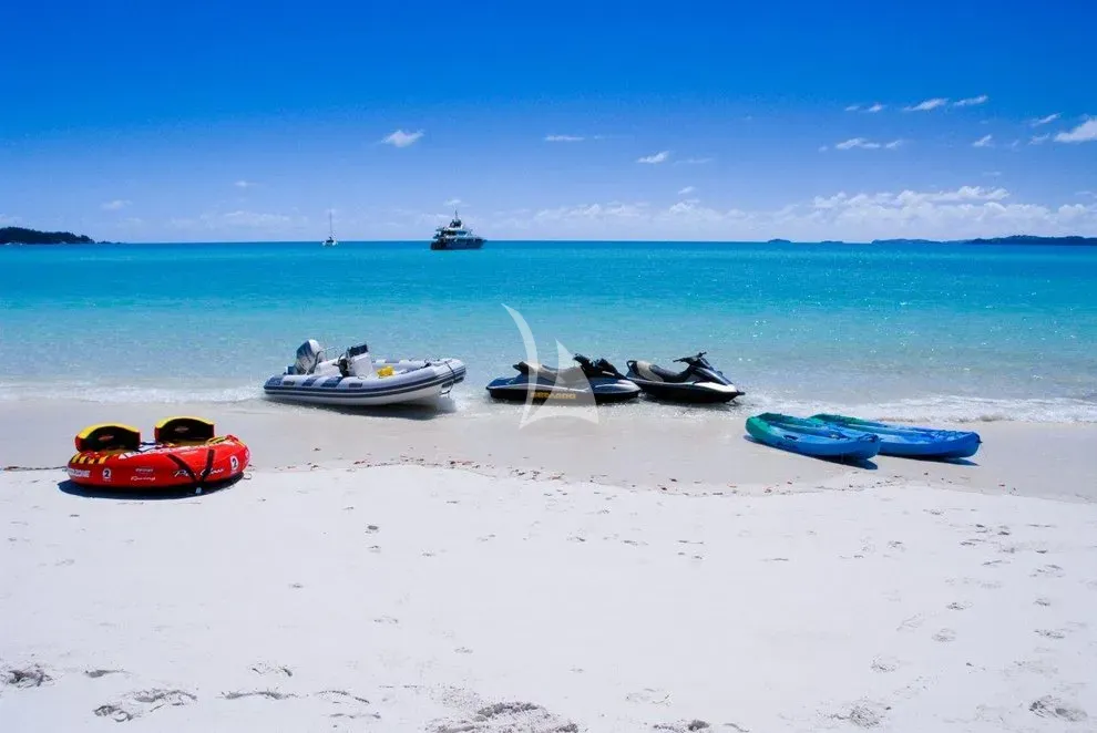 levante_yacht