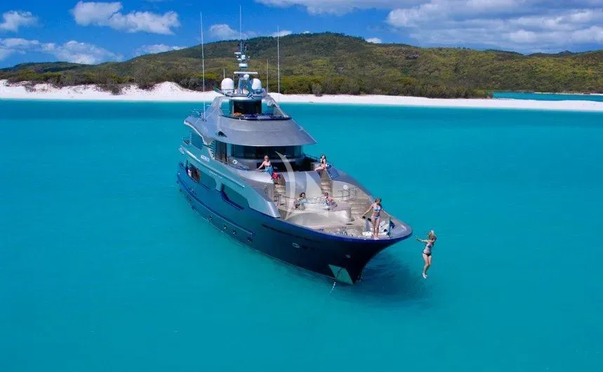 levante_yacht