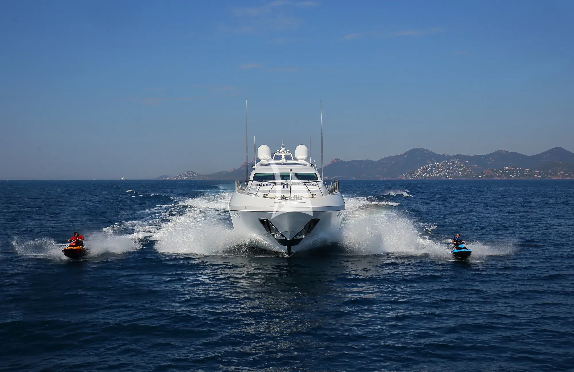 levante_yacht