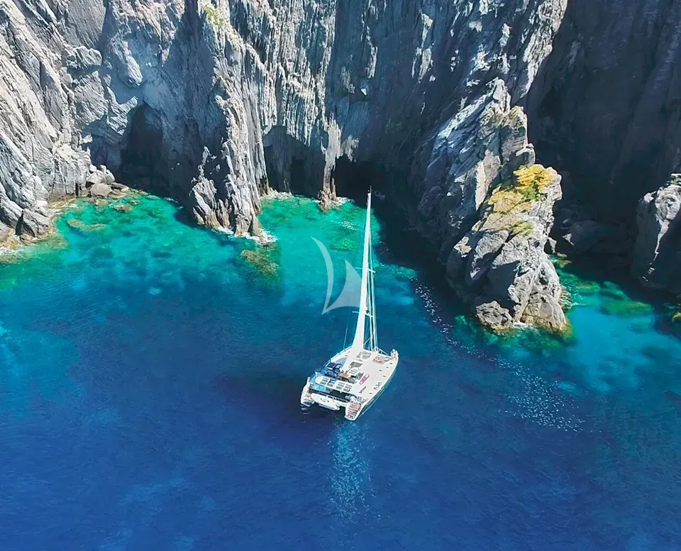 levante_yacht