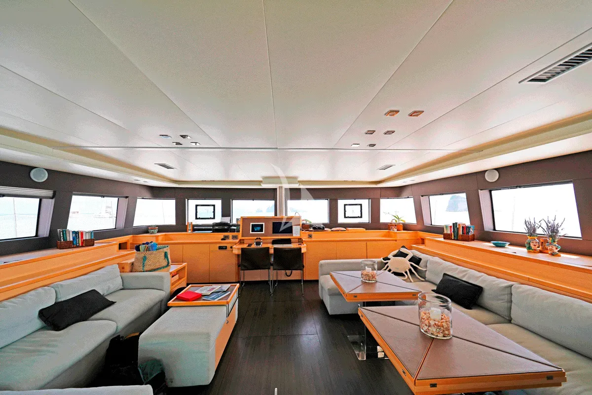 levante_yacht