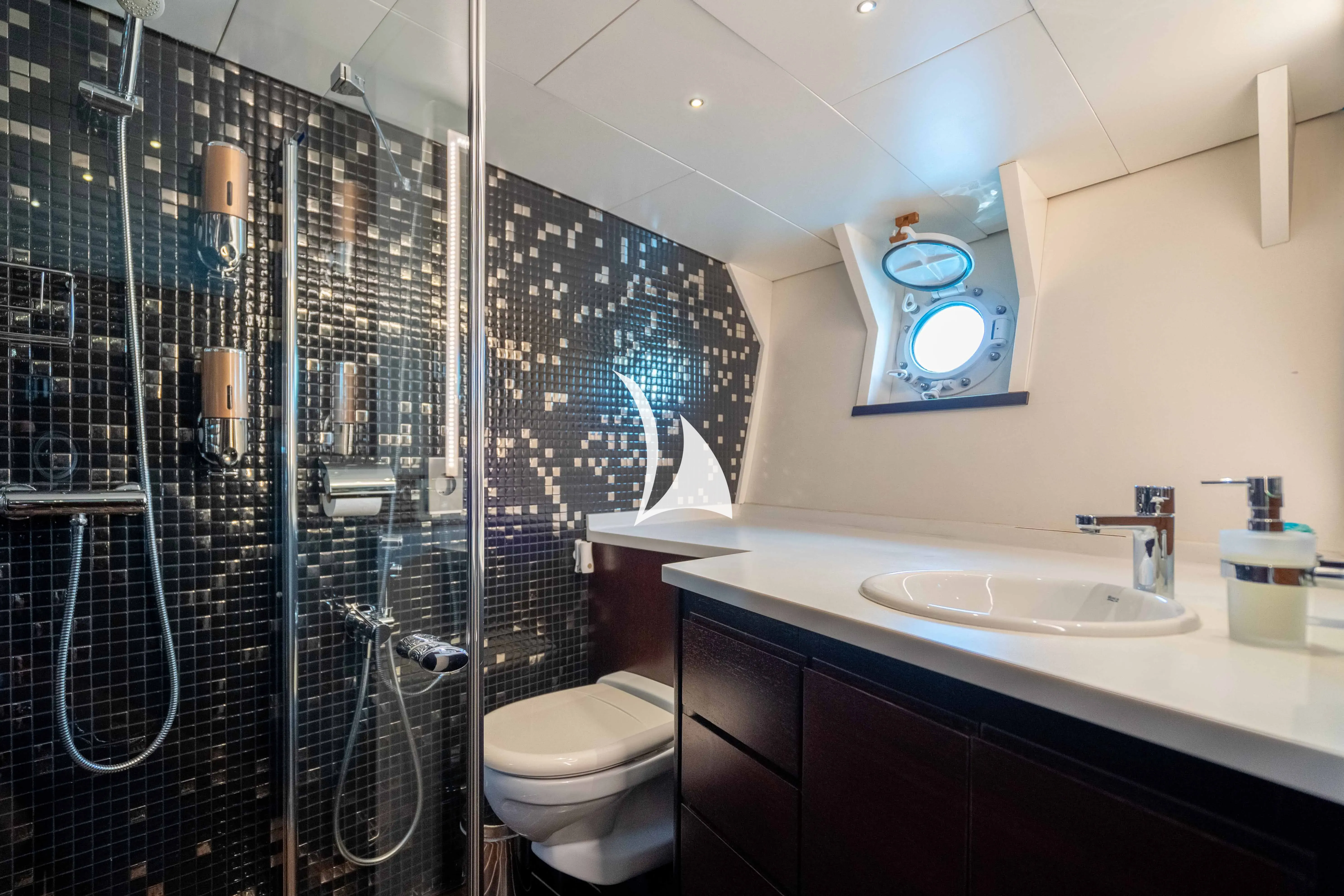 levante_yacht