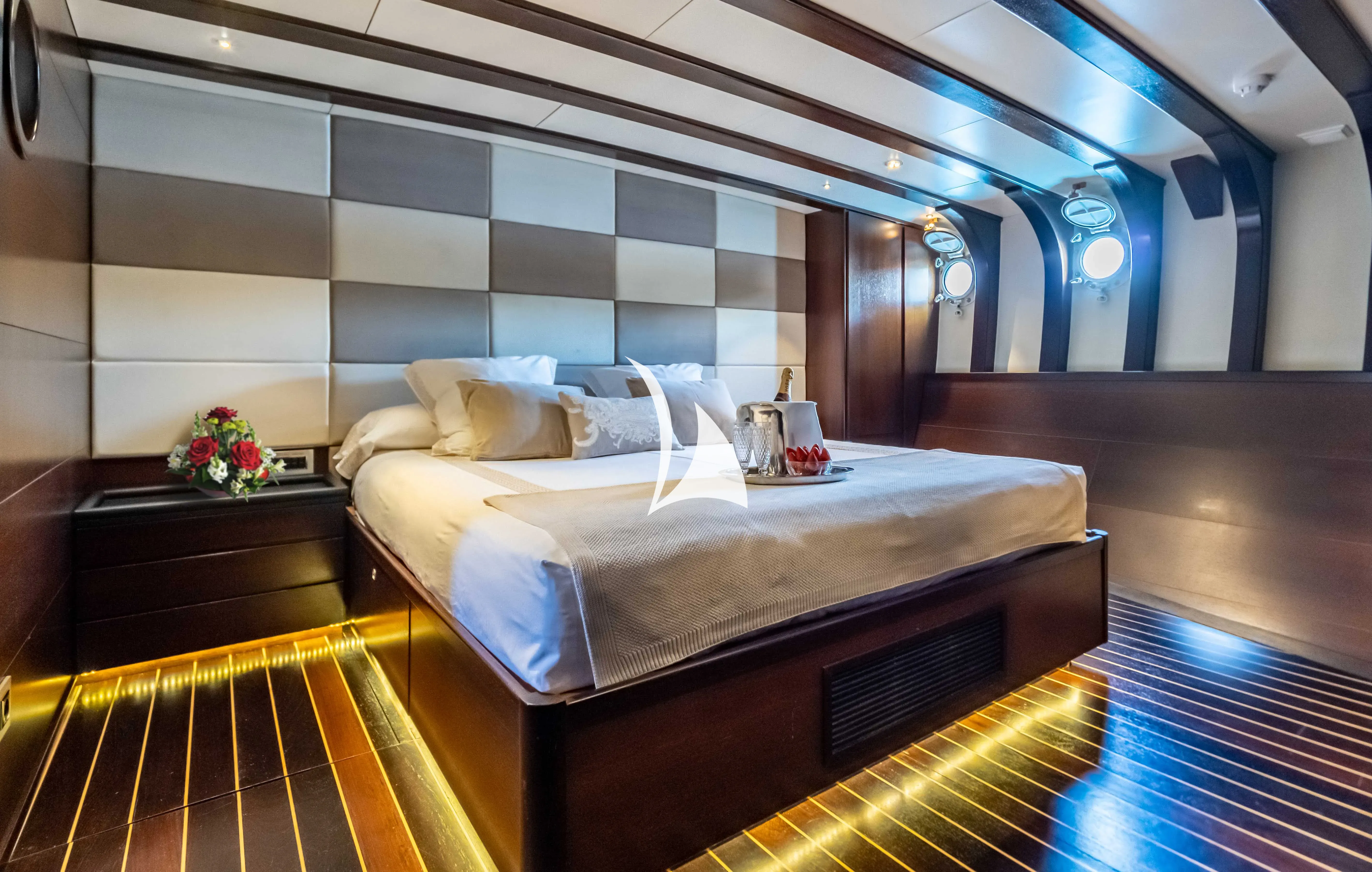 levante_yacht
