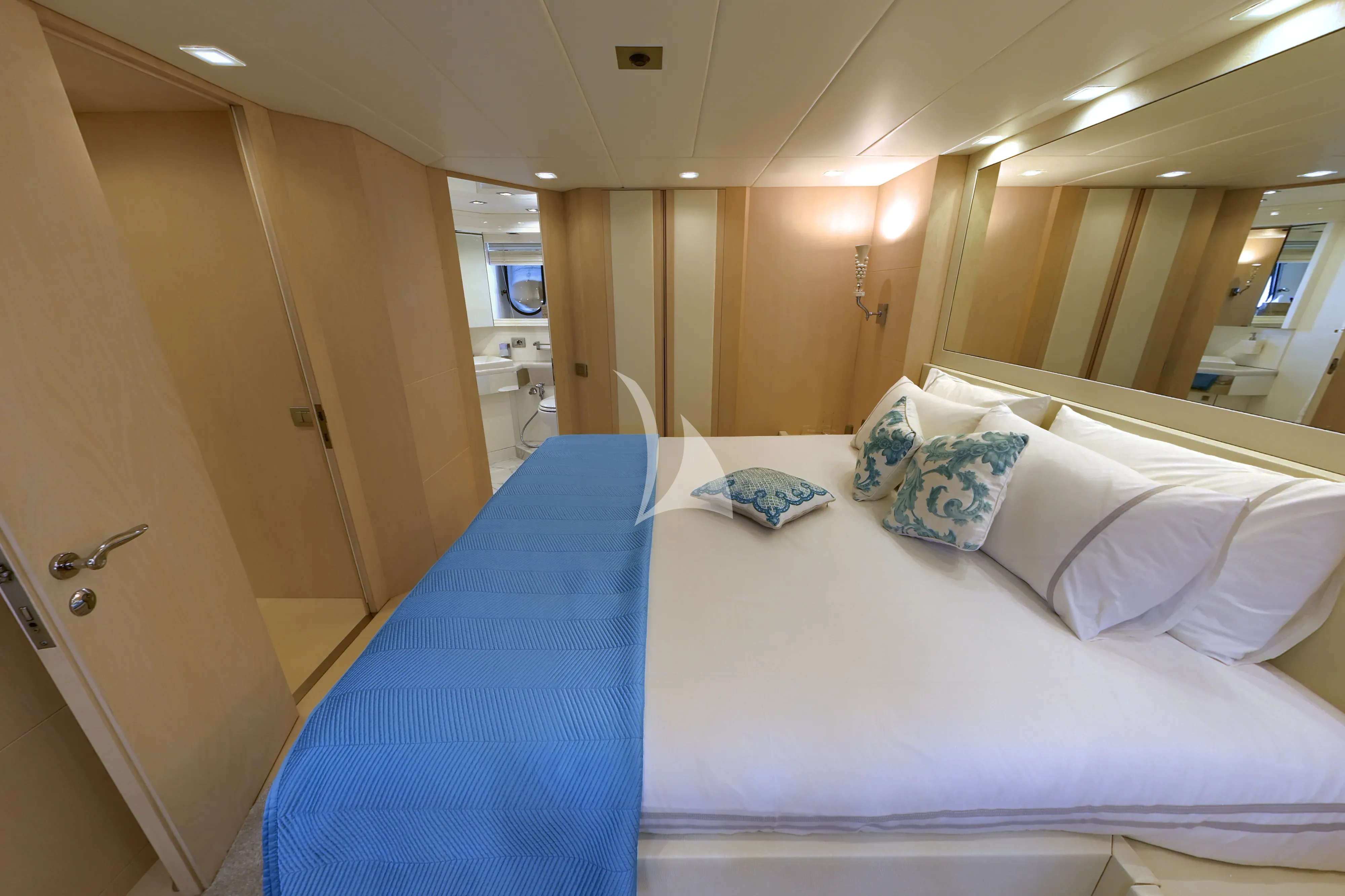 levante_yacht