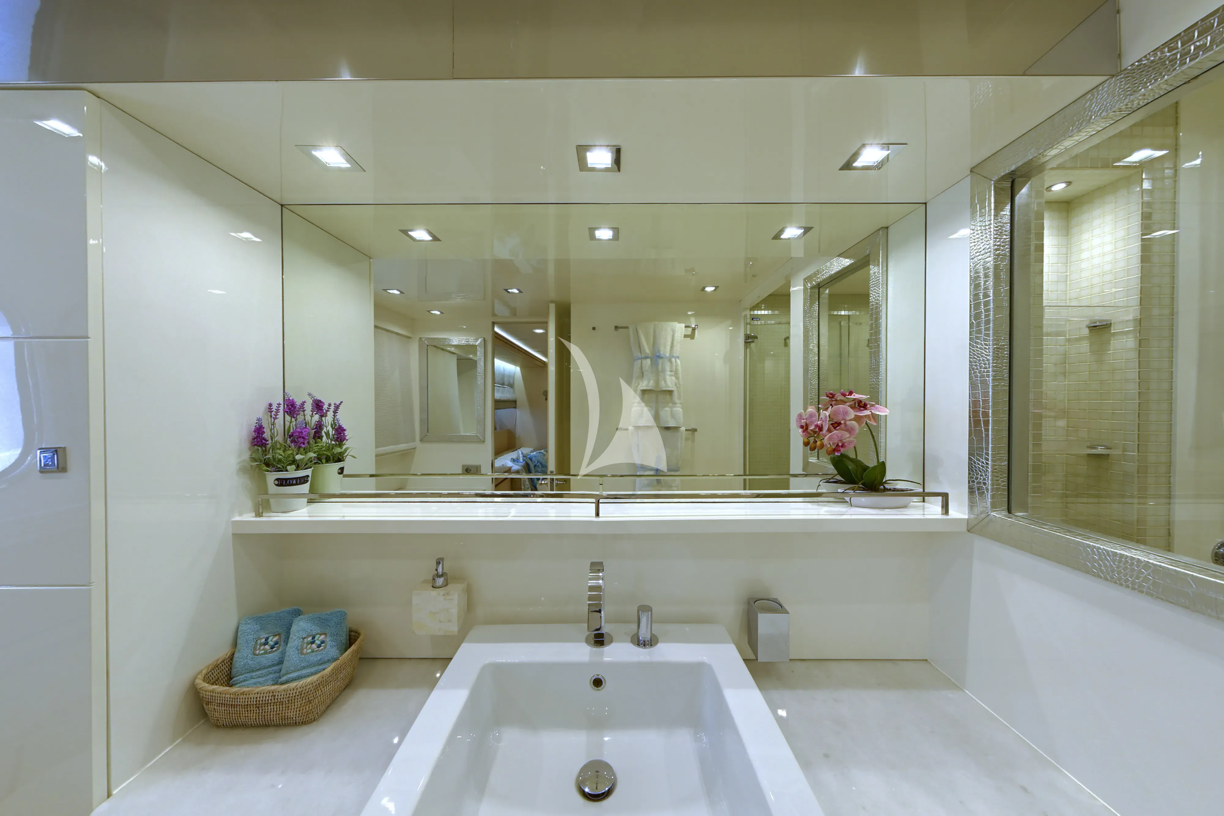 levante_yacht
