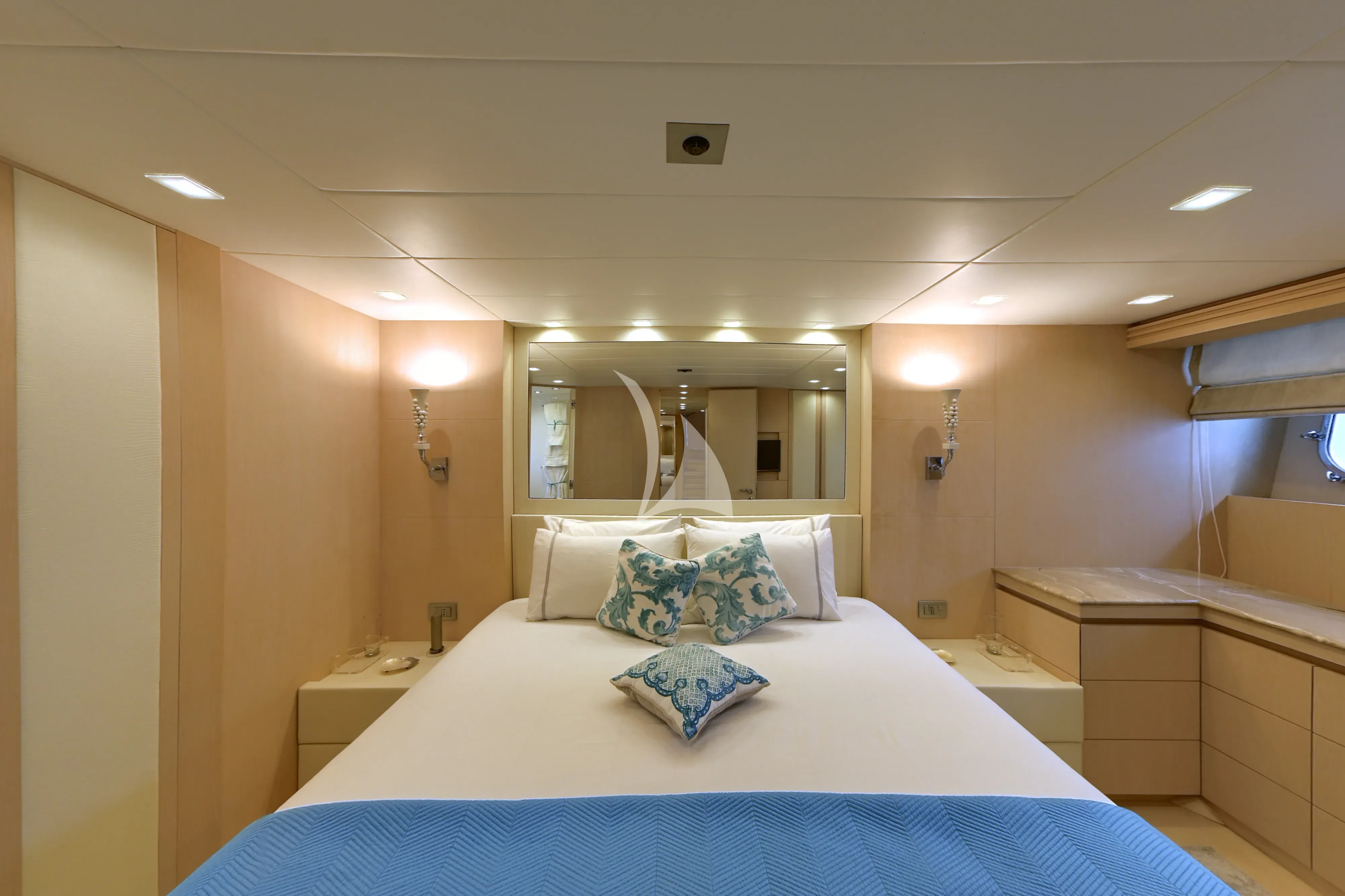 levante_yacht