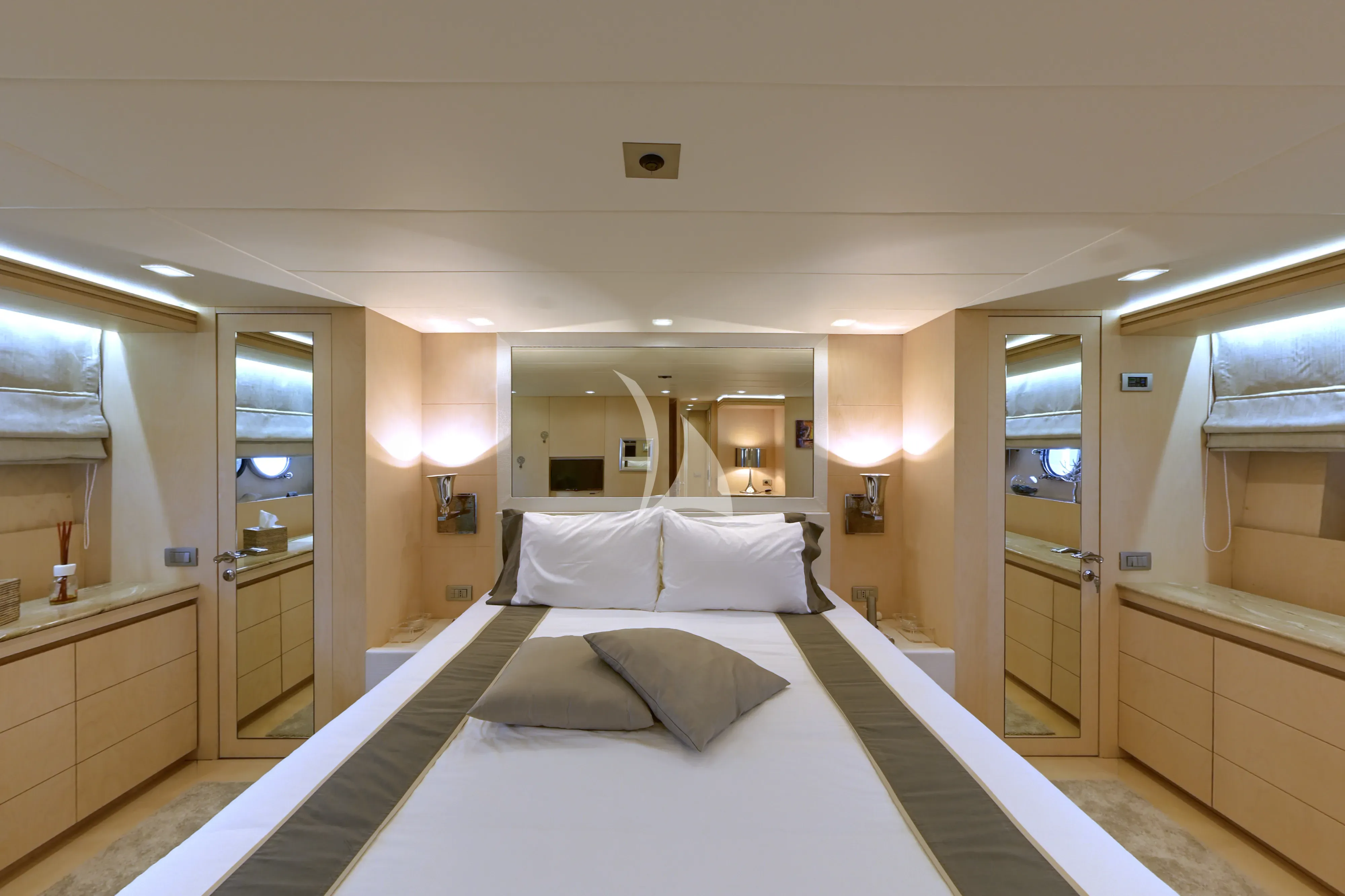 levante_yacht
