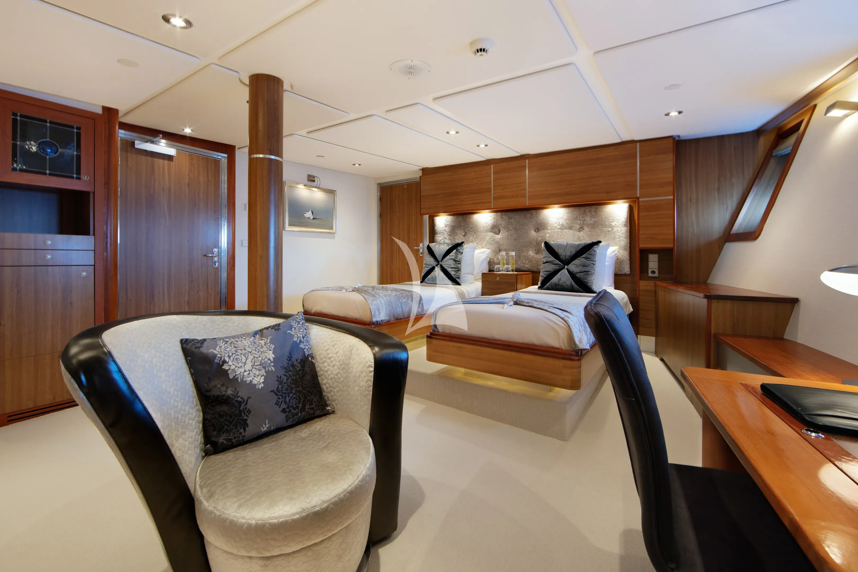 levante_yacht