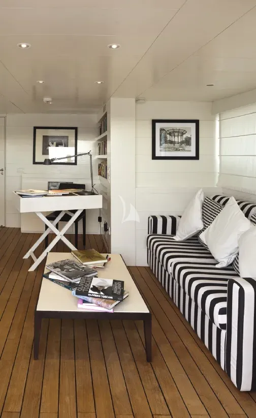 levante_yacht