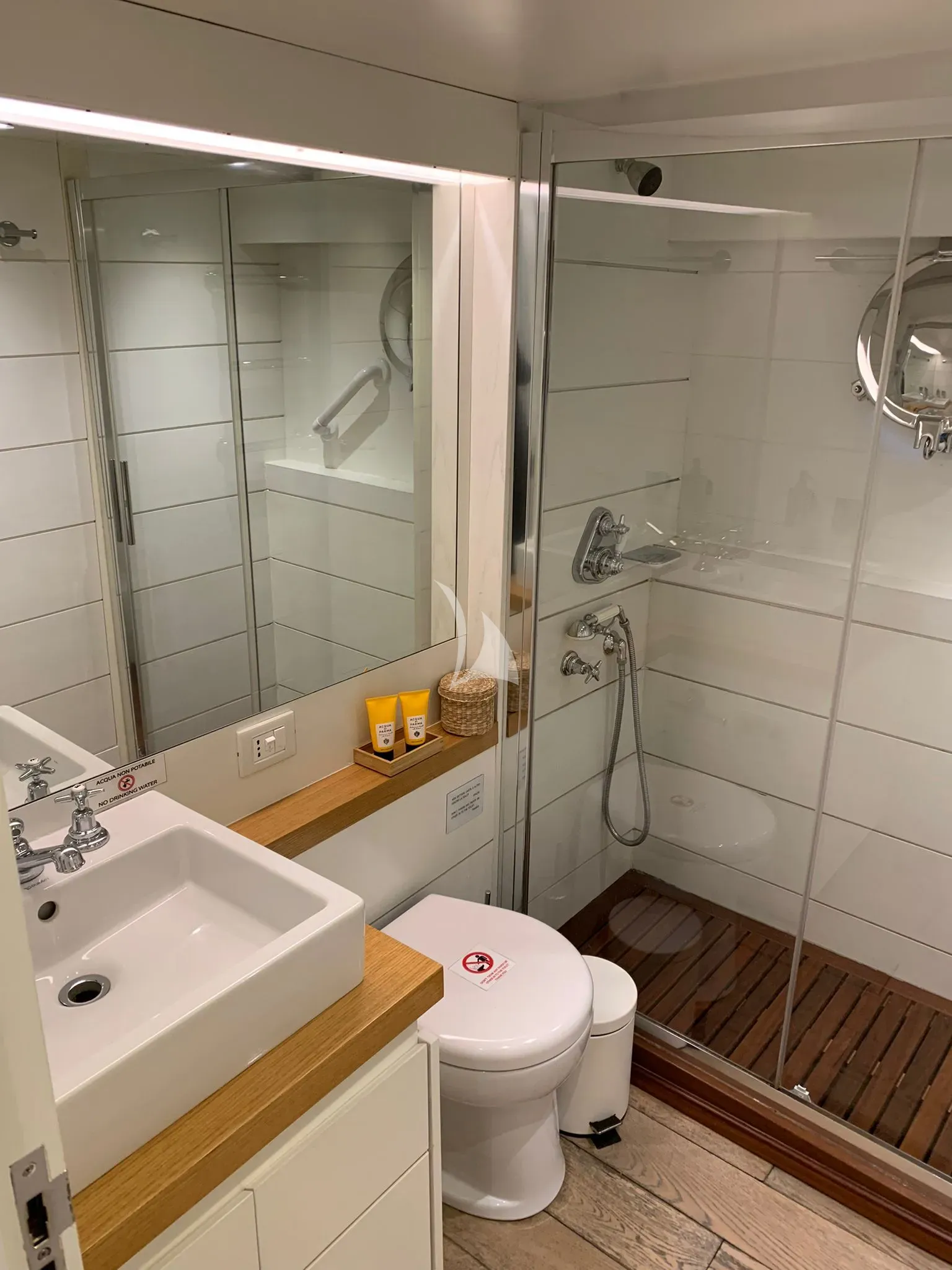 levante_yacht