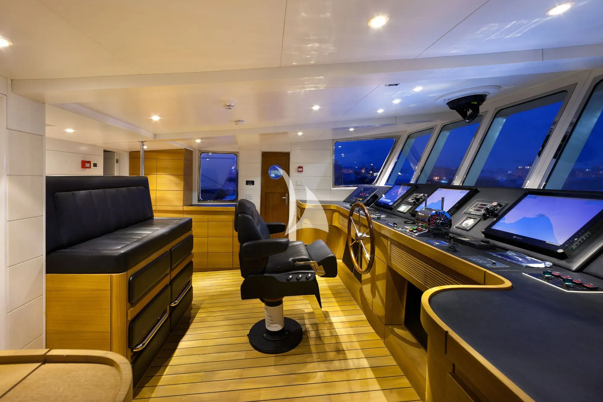 levante_yacht