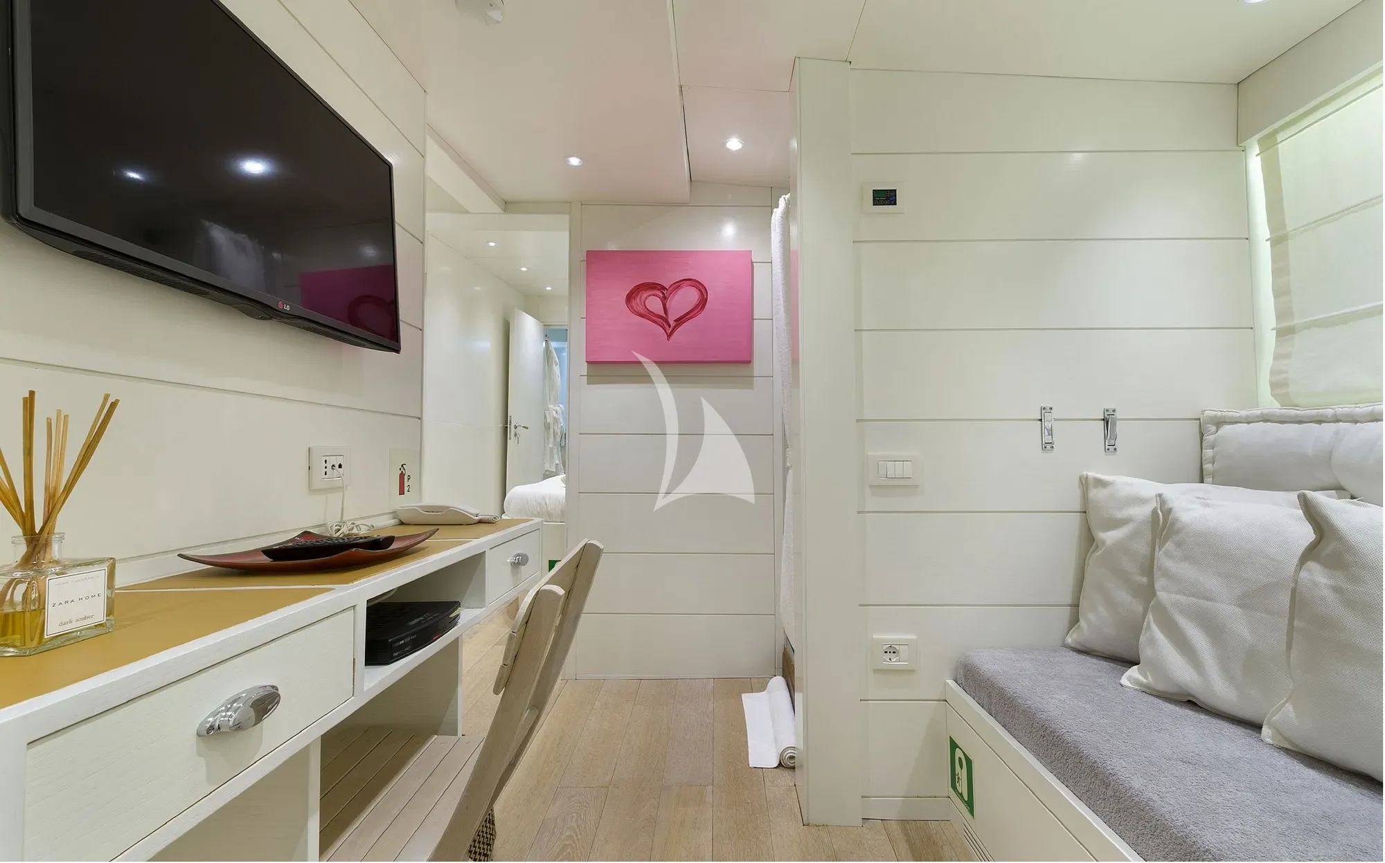 levante_yacht