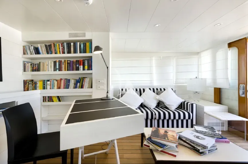 levante_yacht