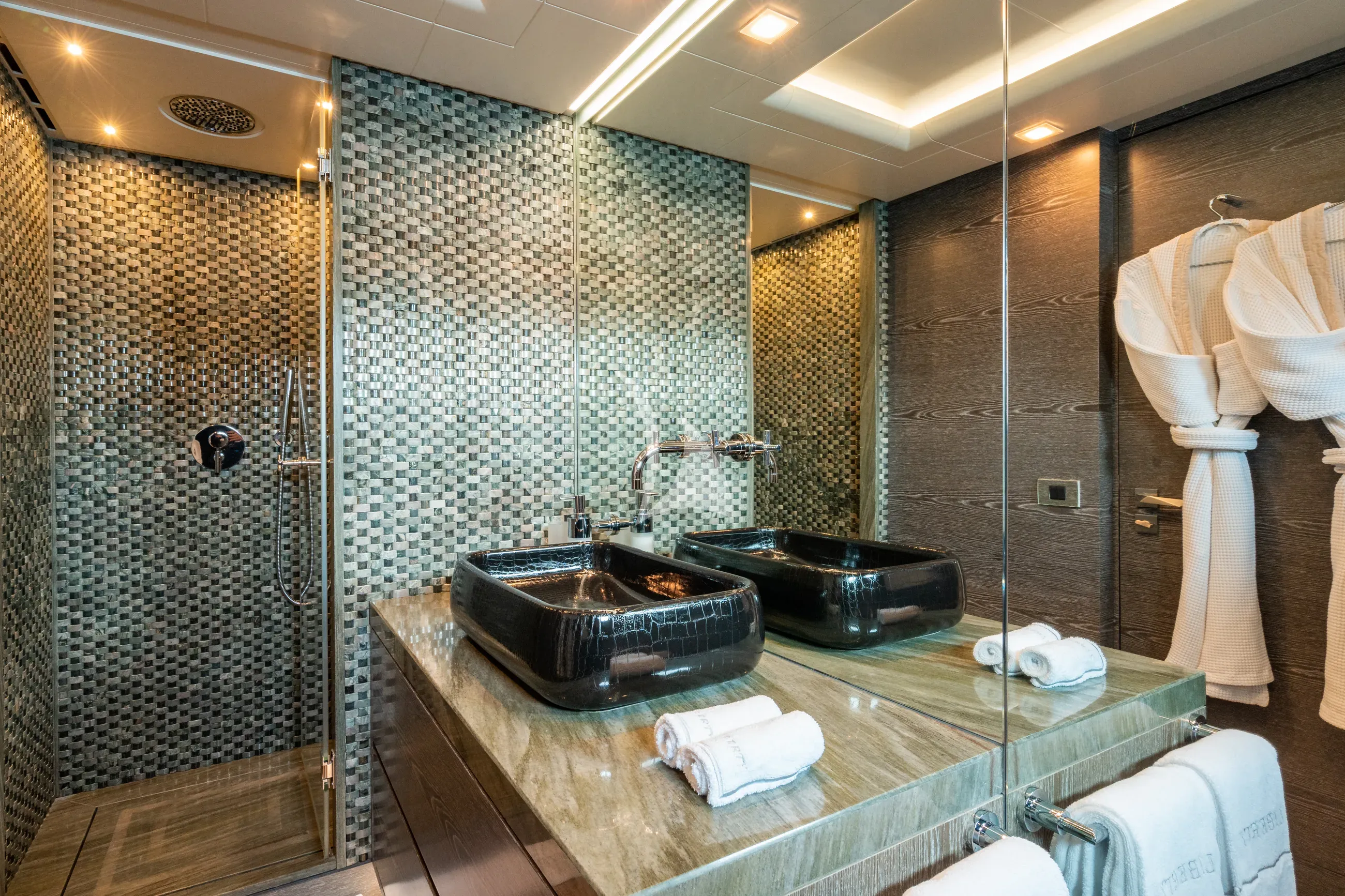 levante_yacht