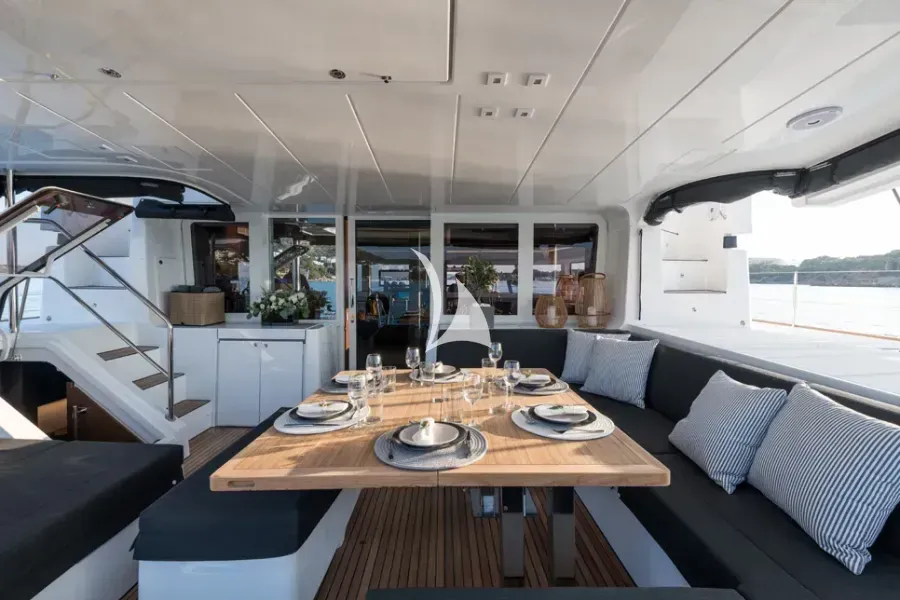 levante_yacht