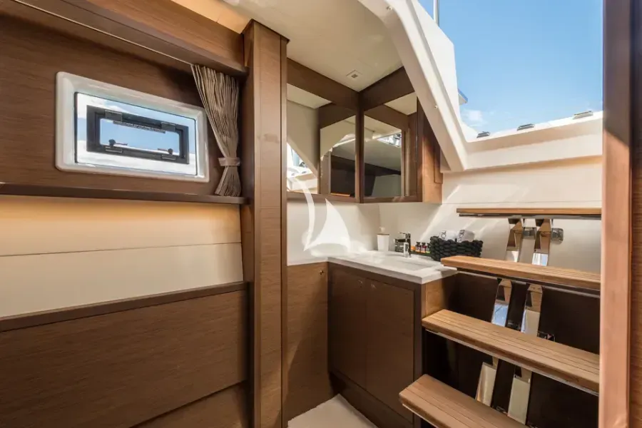 levante_yacht