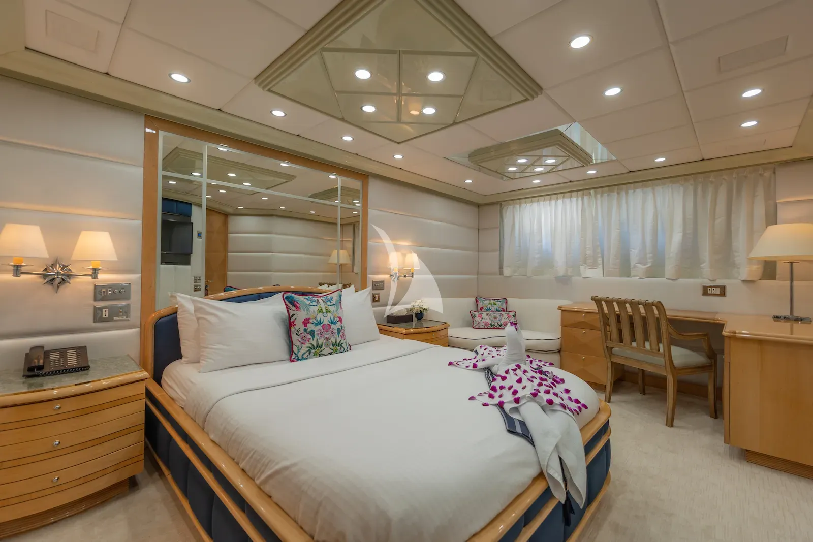 levante_yacht