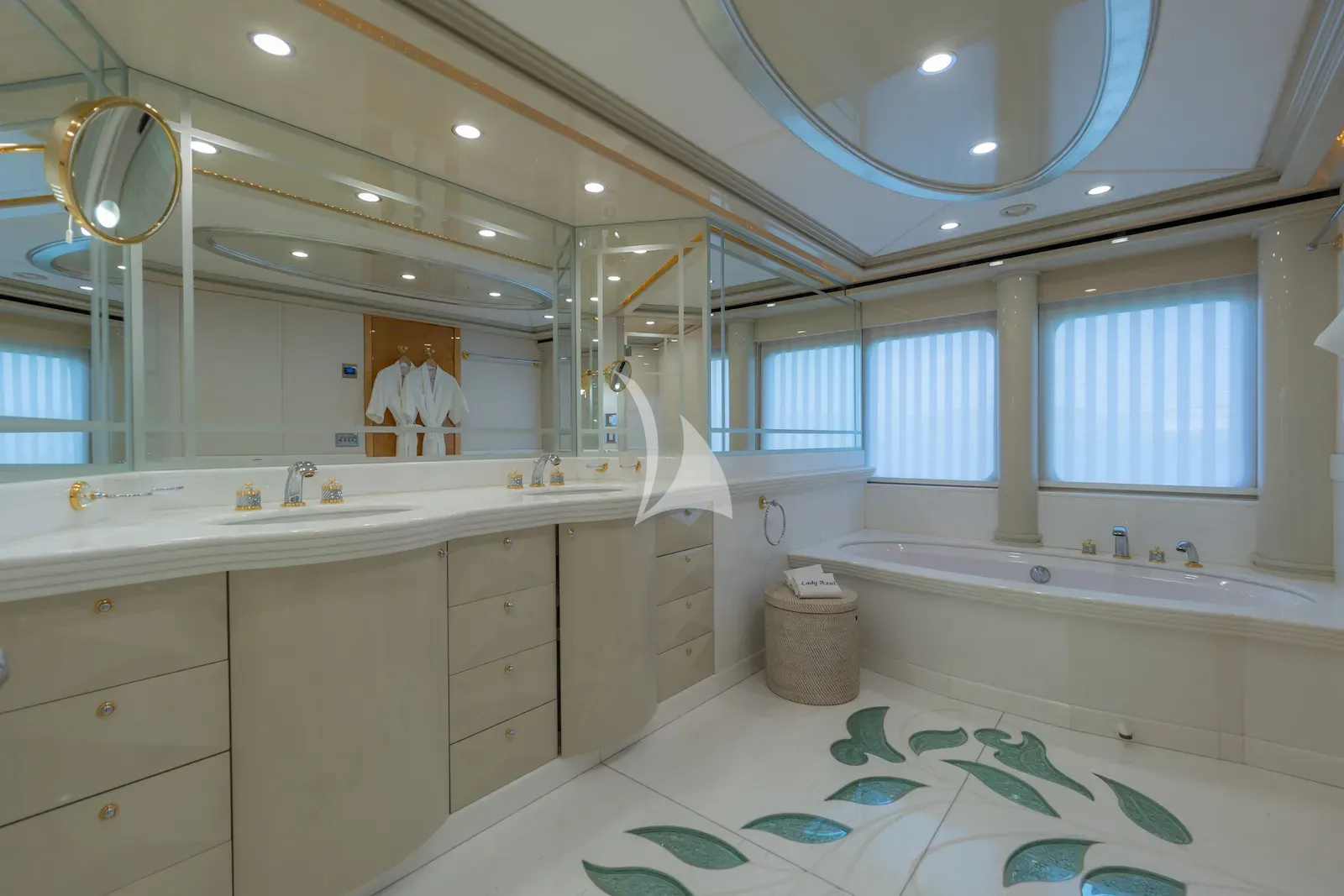 levante_yacht