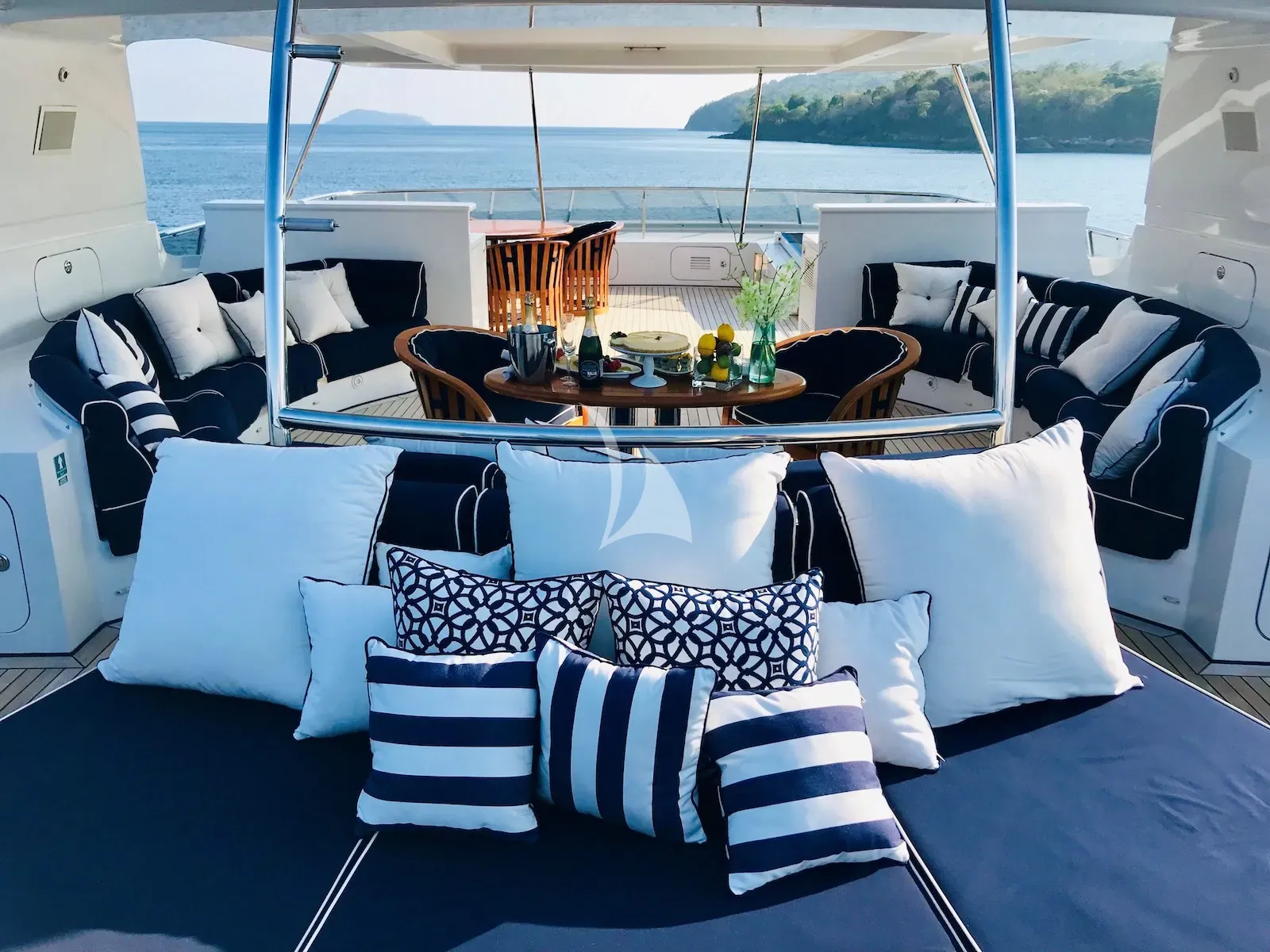 levante_yacht
