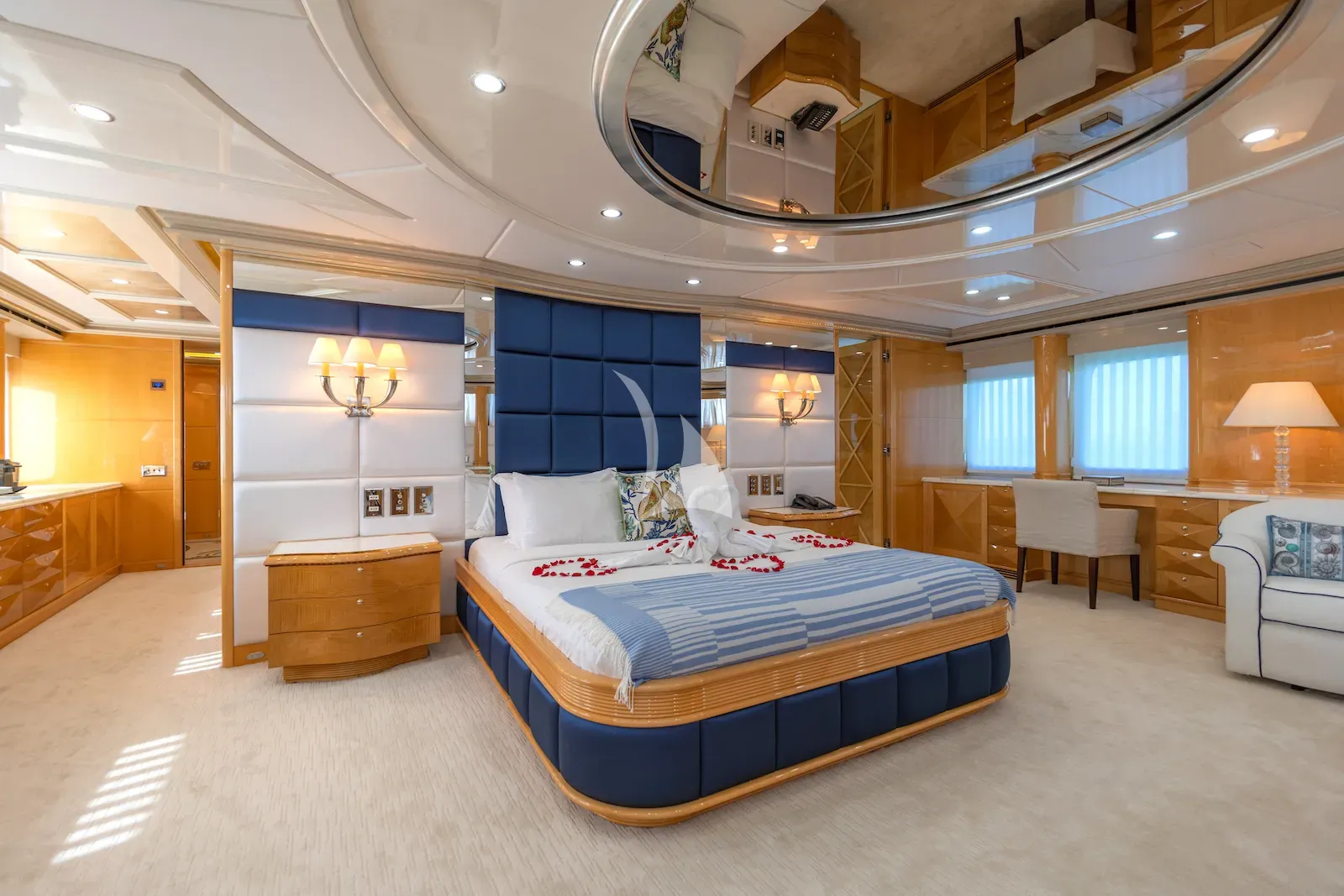 levante_yacht